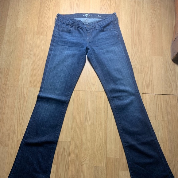 7 For All Mankind Rocket Jeans Size 26 - Picture 5 of 8